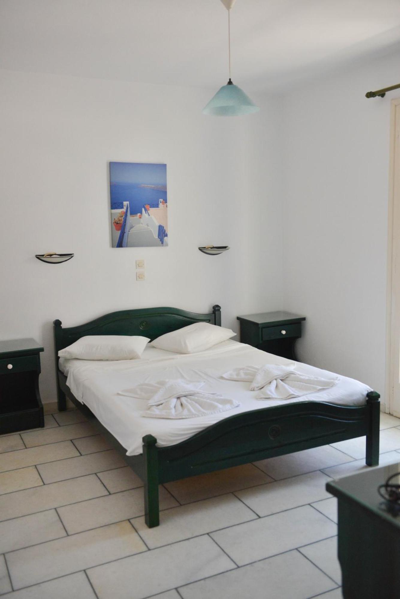 Plaza Studios Agia Anna  Exterior photo