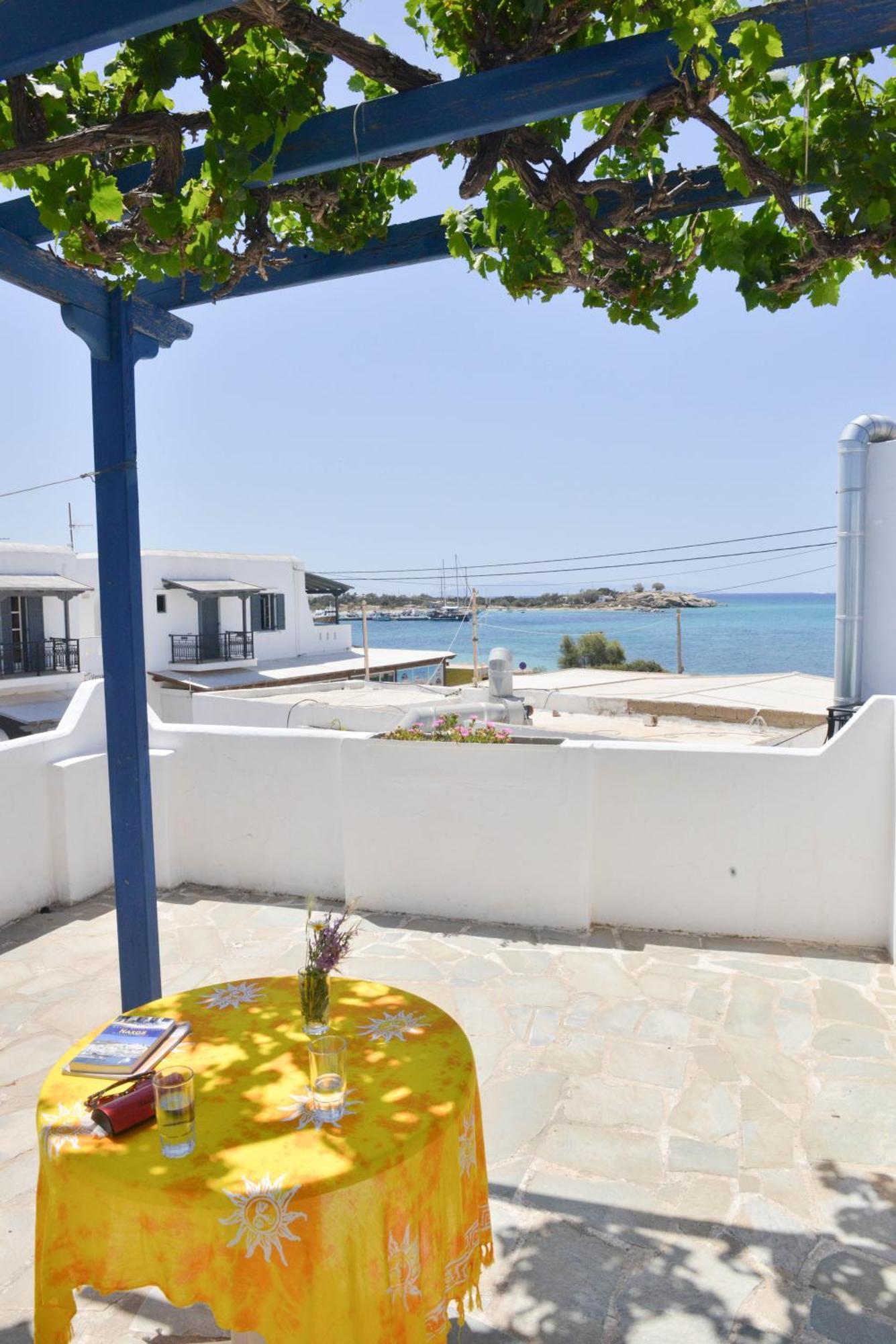 Plaza Studios Agia Anna  Exterior photo