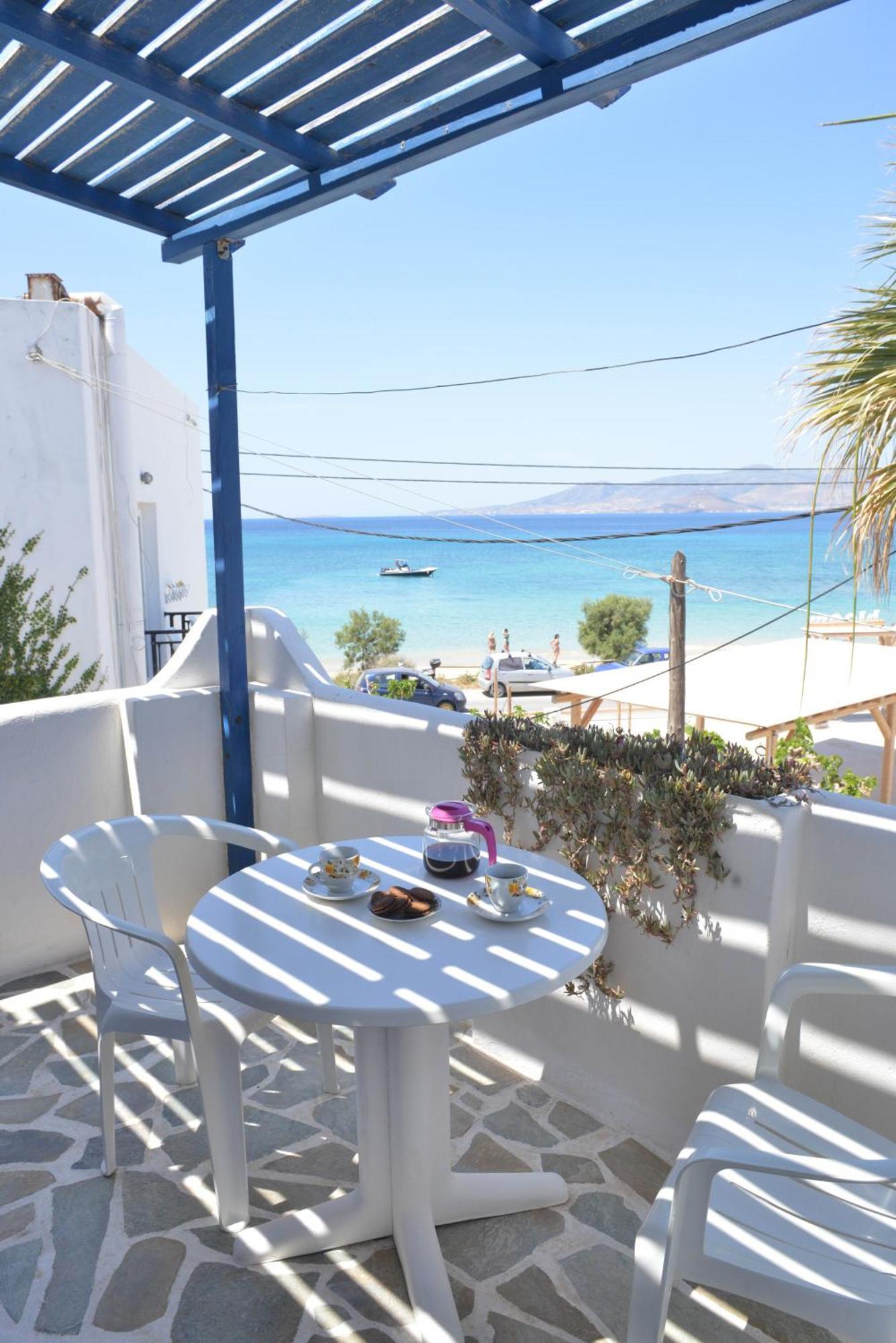 Plaza Studios Agia Anna  Exterior photo