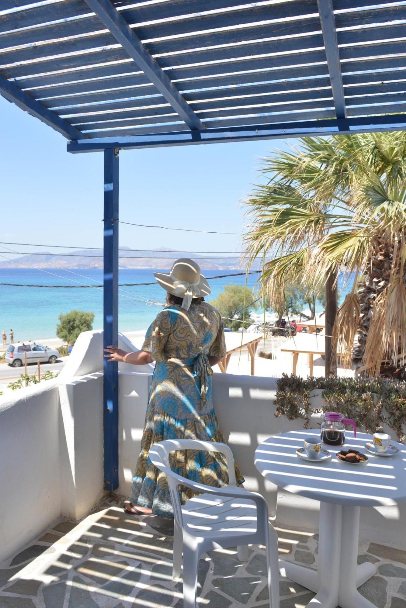 Plaza Studios Agia Anna  Exterior photo