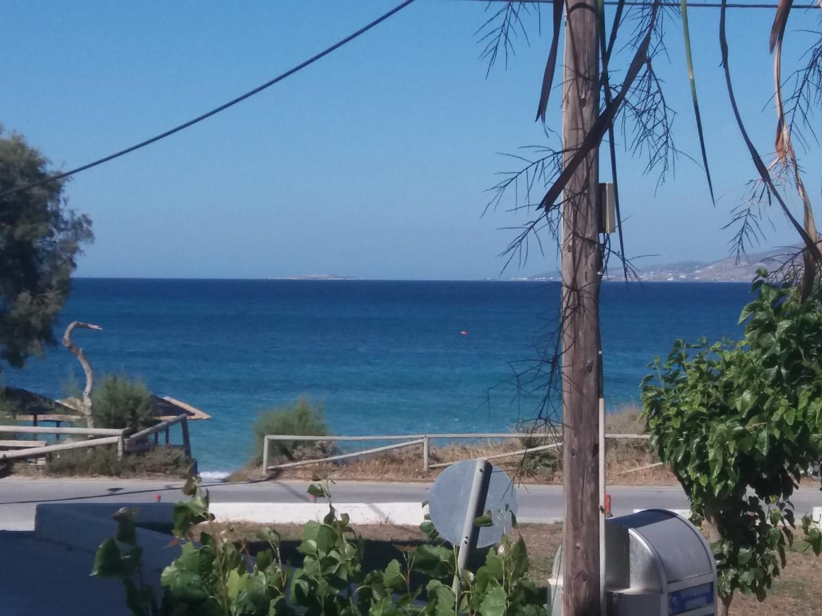 Plaza Studios Agia Anna  Exterior photo